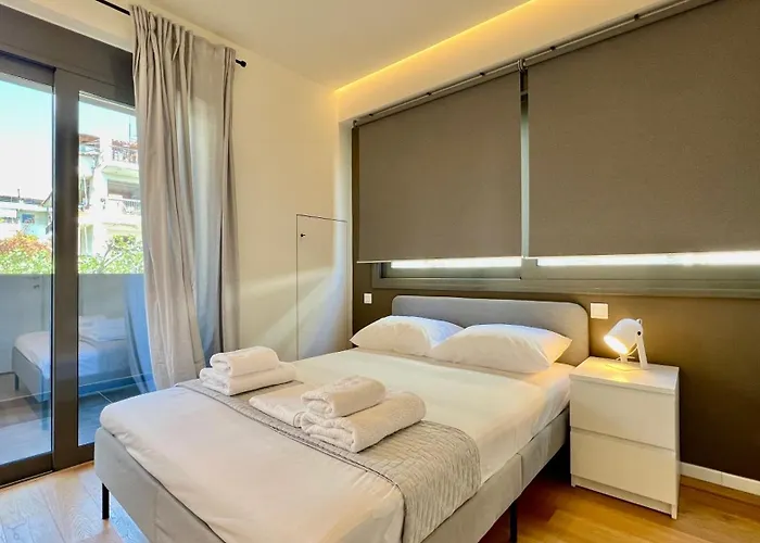 Orfeos Modern Retreat In Glyfada