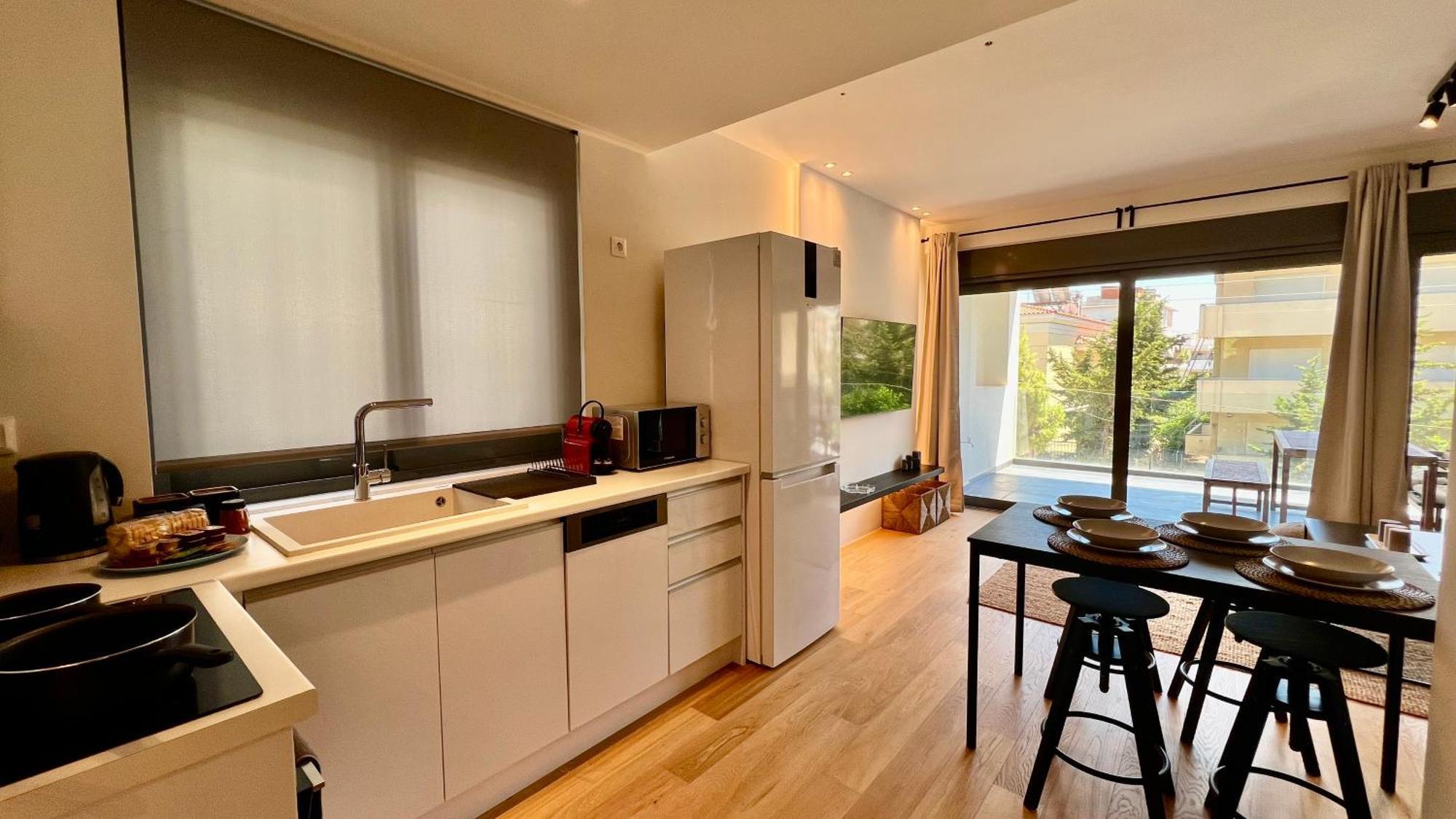Orfeos Modern Retreat In Glyfada Athens